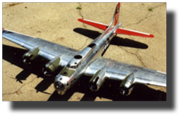 Boeing B-17 G. Scratch built in metal by Rojas Bazán. 1:15 scale. Boeing B-17 G. Scratch built in metal by Rojas Bazán. 1:15 scale.