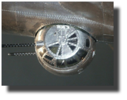 Boeing B-17 G. Sperry ball turret. Scratch built in metal by Rojas Bazán. 1:15 scale. Boeing B-17 G. Sperry ball turret. Scratch built in metal by Rojas Bazán. 1:15 scale.
