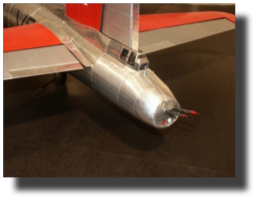 Boeing B-17 G. Scratch built in metal by Rojas Bazán. 1:15 scale. Boeing B-17 G. Scratch built in metal by Rojas Bazán. 1:15 scale.