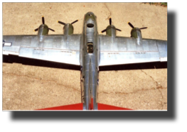 Boeing B-17 G. Scratch built in metal by Rojas Bazán. 1:15 scale. Boeing B-17 G. Scratch built in metal by Rojas Bazán. 1:15 scale.