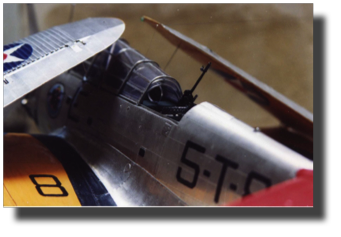 Douglas TBD Devastator. Scratch built in metal by Guillermo Rojas Bazán. 1:15 scale. Sliding canopies and folding wings. Made in 1989. Douglas TBD Devastator. Scratch built in metal by Guillermo Rojas Bazán. 1:15 scale. Sliding canopies and folding wings. Made in 1989.