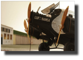 Diorama 1926 Tempelhof Luft Hansa hangar and Junkers G24. Scratch built in metal by Rojas Bazán. 1:15 scale. Diorama 1926 Tempelhof Luft Hansa hangar and Junkers G24. Scratch built in metal by Rojas Bazán. 1:15 scale.