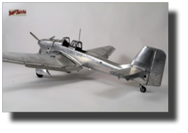 Junkers Ju 87 B-1 Stuka. Scratch built by Rojas Bazán. Metal finish. 1:16 scale.