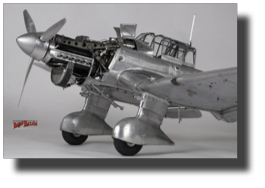 Junkers Ju 87 B-1 Stuka. Scratch built in metal by Rojas Bazán. 1:16 scale. Junkers Ju 87 B-1 Stuka. Scratch built in metal by Rojas Bazán. 1:16 scale.