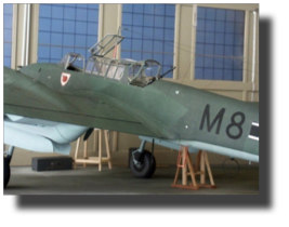 Messerschmitt Bf110 C. Scratch built in metal by Rojas Bazán. 1:15 scale. Hangar diorama. Messerschmitt Bf110 C. Scratch built in metal by Rojas Bazán. 1:15 scale. Hangar diorama.